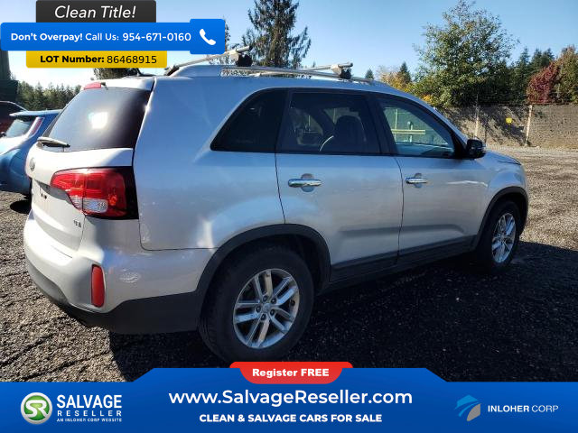 Used 2015 Kia Sorento LX image 4
