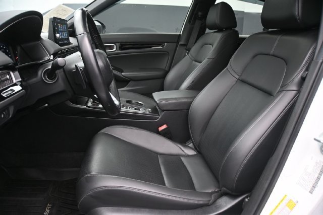 Used 2024 Honda Civic Sport Touring image 10