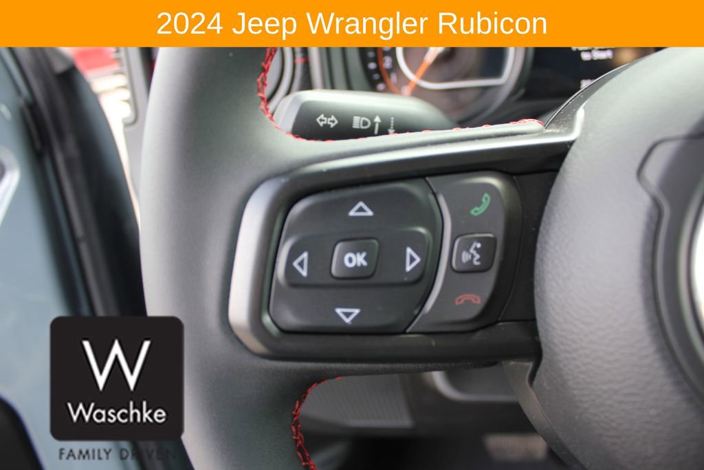 Used 2024 Jeep Wrangler Unlimited Rubicon w/ Convenience Group AWD/4WD image 28