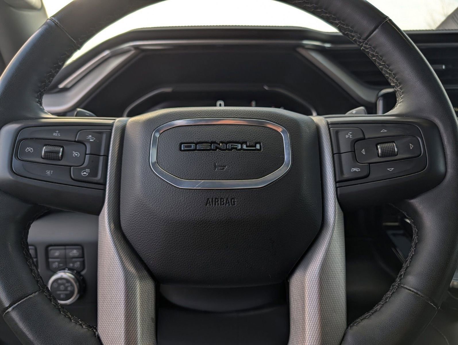 Used 2024 GMC Sierra 1500 Denali w/ Technology Package image 36