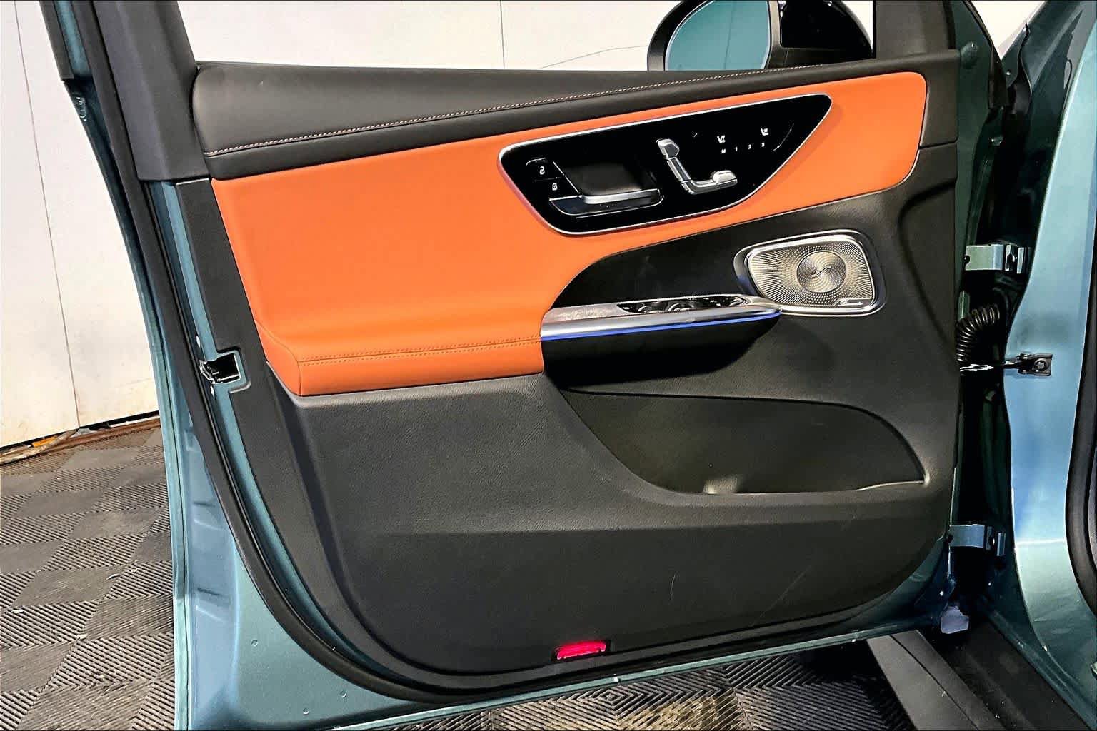 New 2026 Mercedes-Benz GLC 300 4MATIC image 11