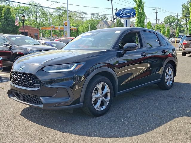 Used 2023 Honda HR-V LX image 3
