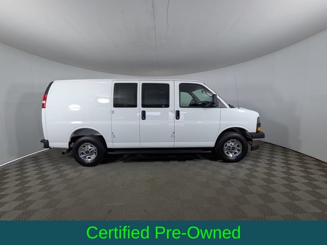 Used 2025 GMC Savana 2500 w/ Driver Convenience Package RWD image 3