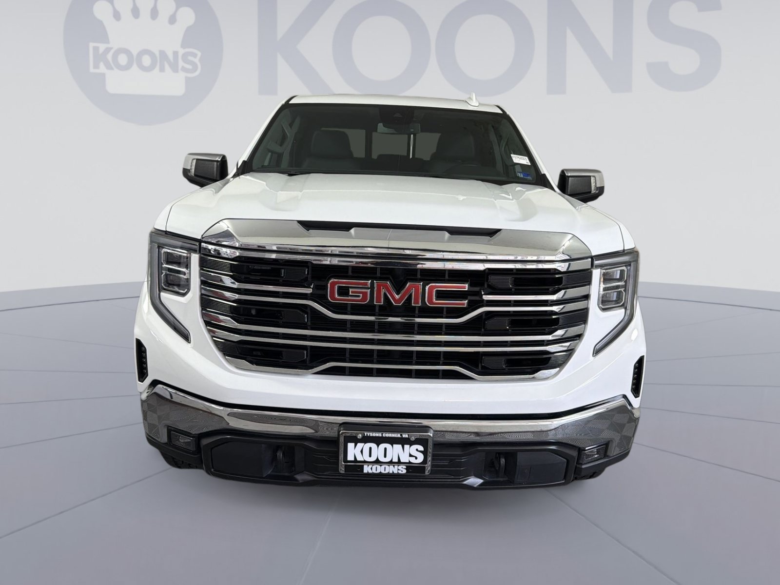 Used 2023 GMC Sierra 1500 SLT w/ SLT Premium Package AWD/4WD image 11