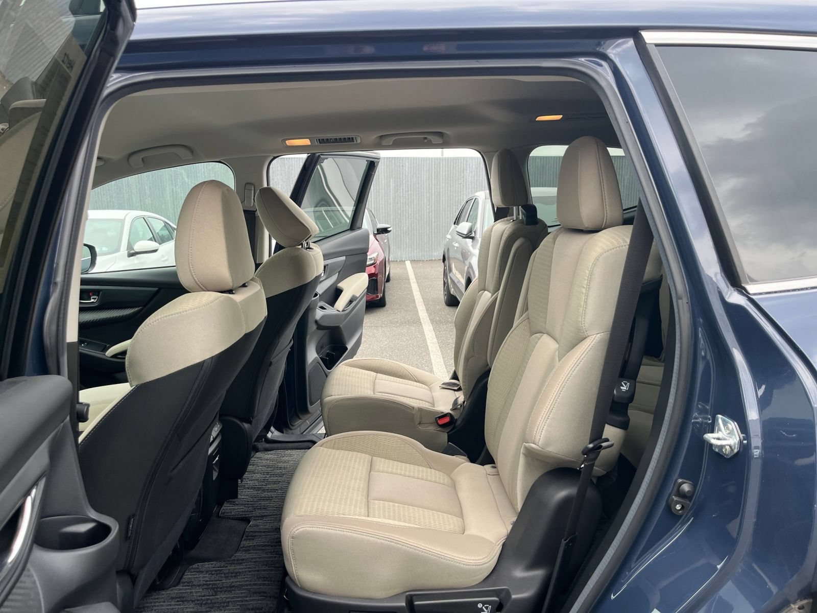 Used 2024 Subaru Ascent Premium w/ Convenience Package AWD/4WD image 27