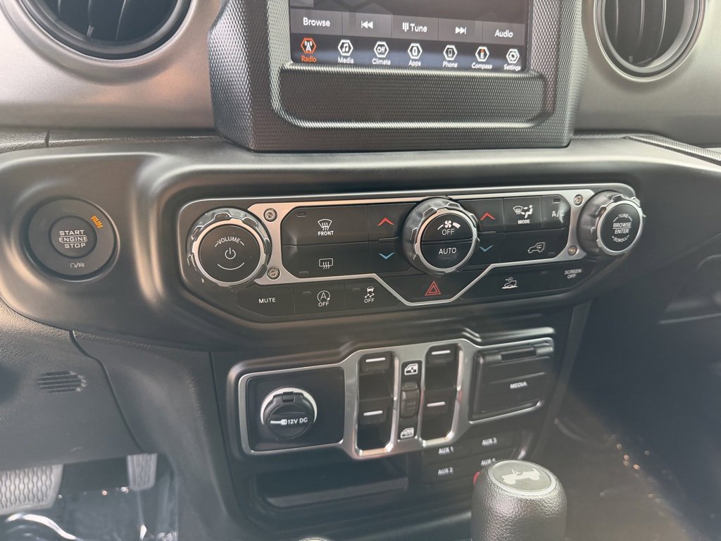 Used 2023 Jeep Wrangler Sport S image 16