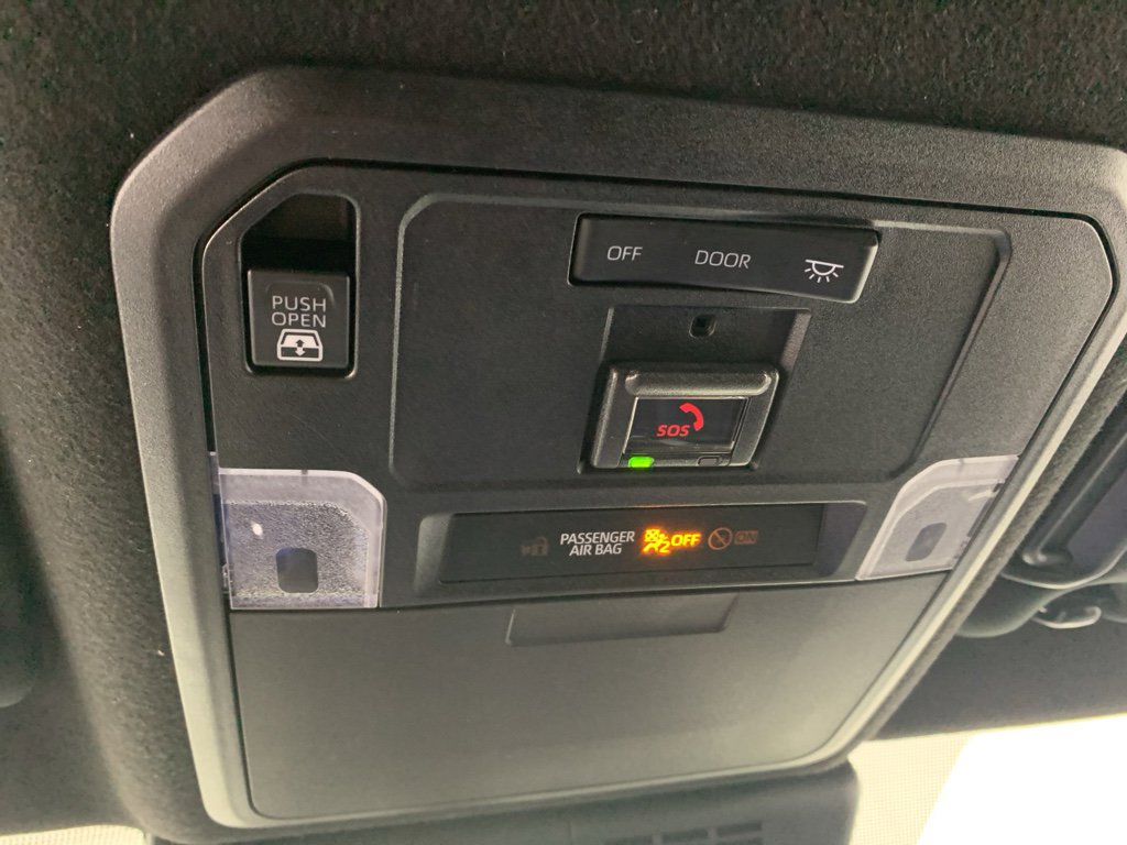 Used 2025 Toyota 4Runner SR5 image 28