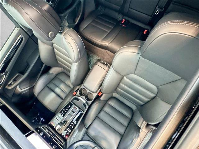 Certified 2026 Porsche Macan AWD/4WD image 20