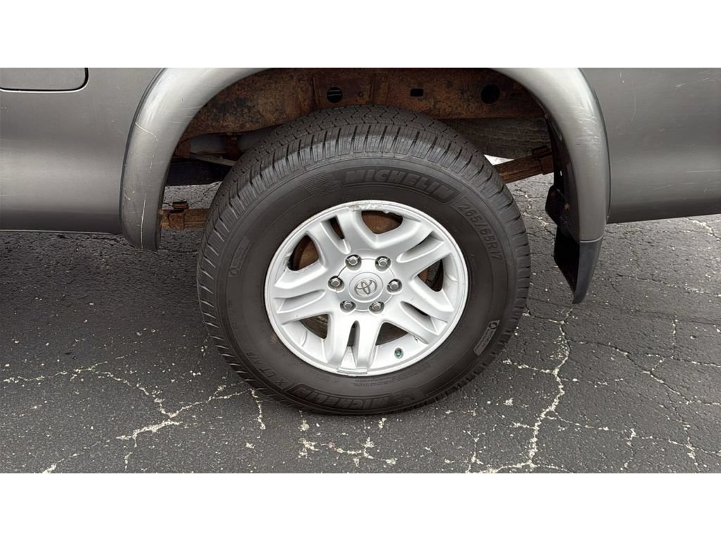 Used 2004 Toyota Tundra SR5 AWD/4WD image 11