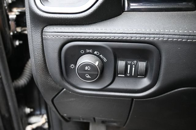 Used 2024 RAM 3500 Limited w/ Night Edition AWD/4WD image 18
