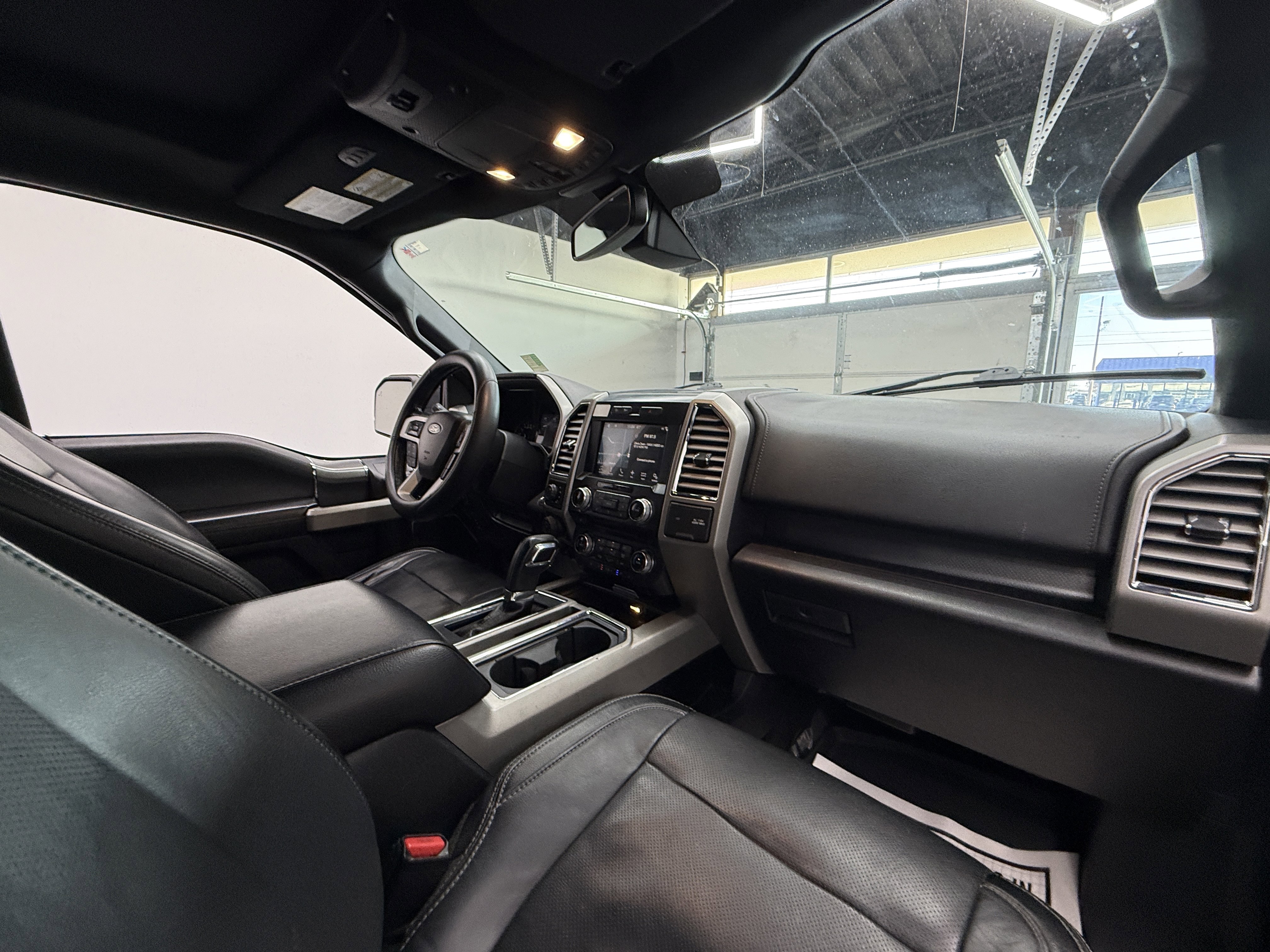 Used 2016 Ford F150 Lariat w/ Equipment Group 502A Luxury image 22