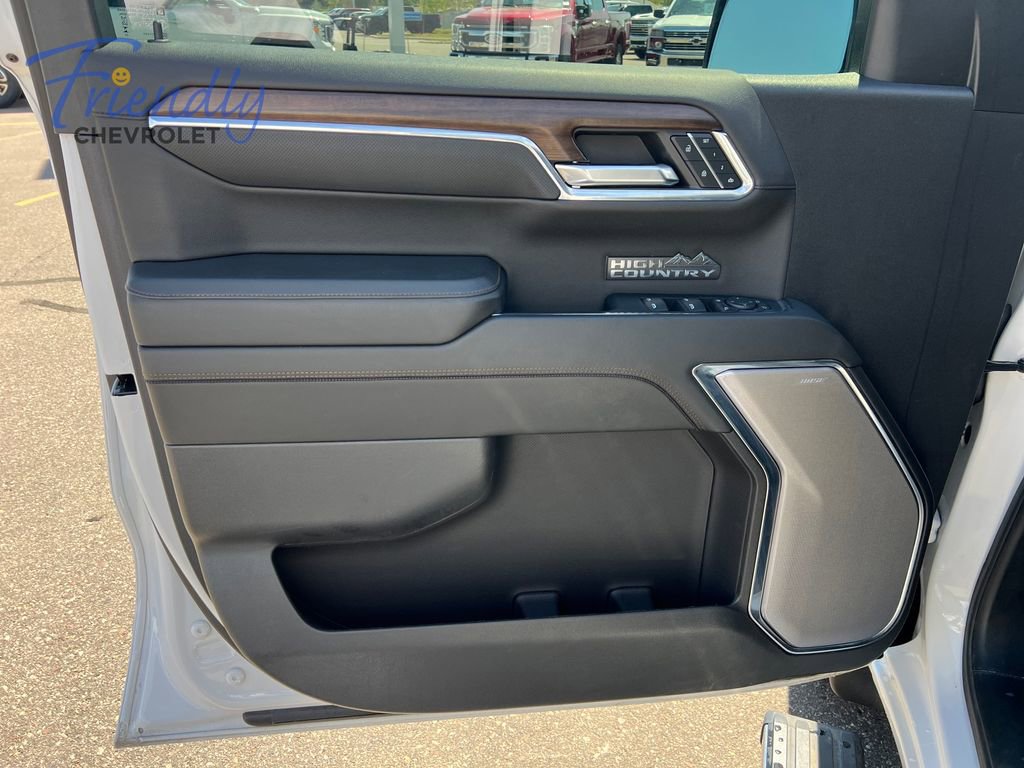 Certified 2023 Chevrolet Silverado 1500 High Country w/ High Country Premium Package AWD/4WD image 20