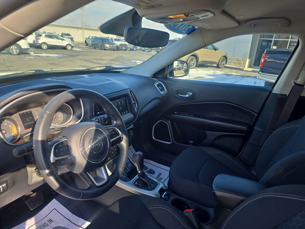 Used 2019 Jeep Compass Sport image 13