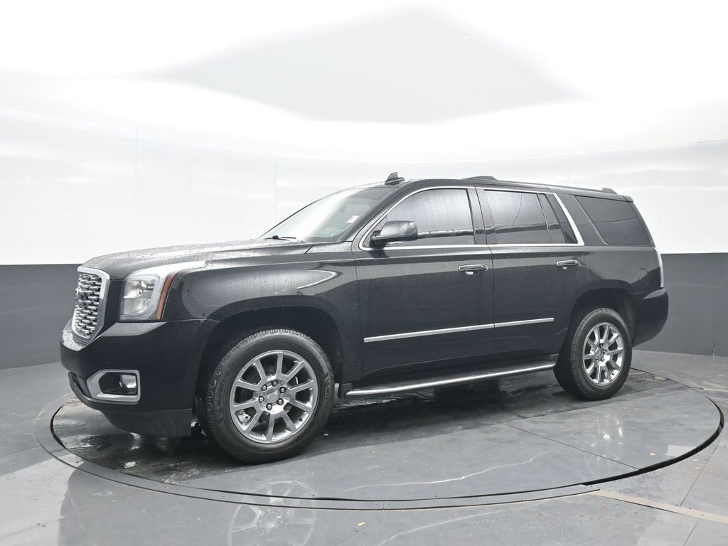 Used 2018 GMC Yukon Denali image 2