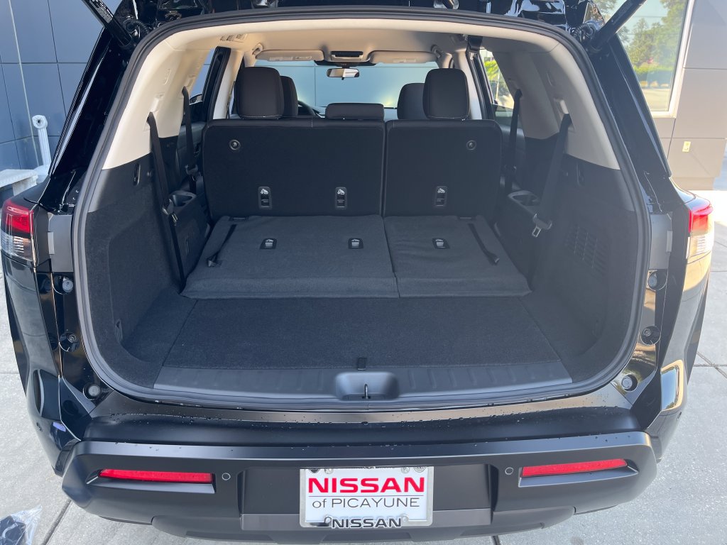 New 2026 Nissan Pathfinder SV AWD/4WD image 25