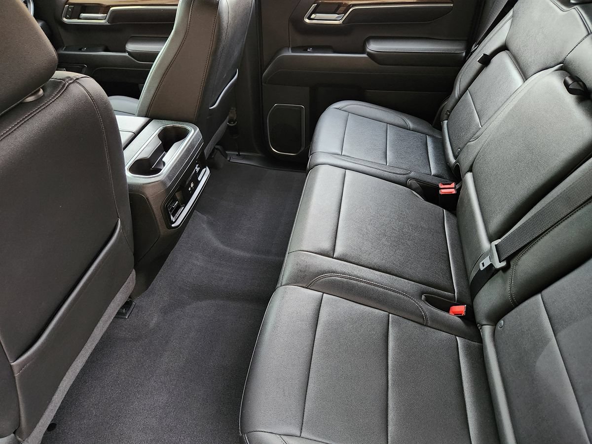 Used 2022 Chevrolet Silverado 1500 RST RWD image 45