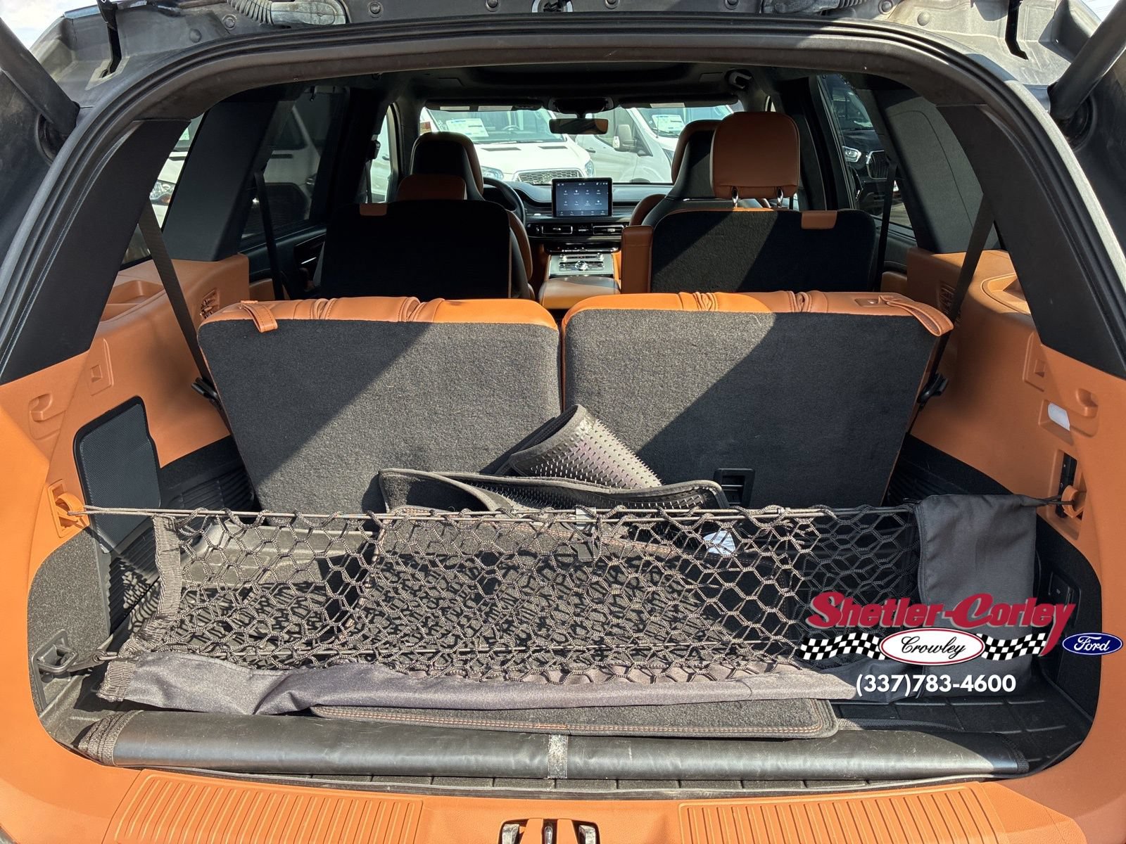 Used 2022 Lincoln Aviator Black Label Grand Touring w/ Class IV Trailer Tow Package AWD/4WD image 12