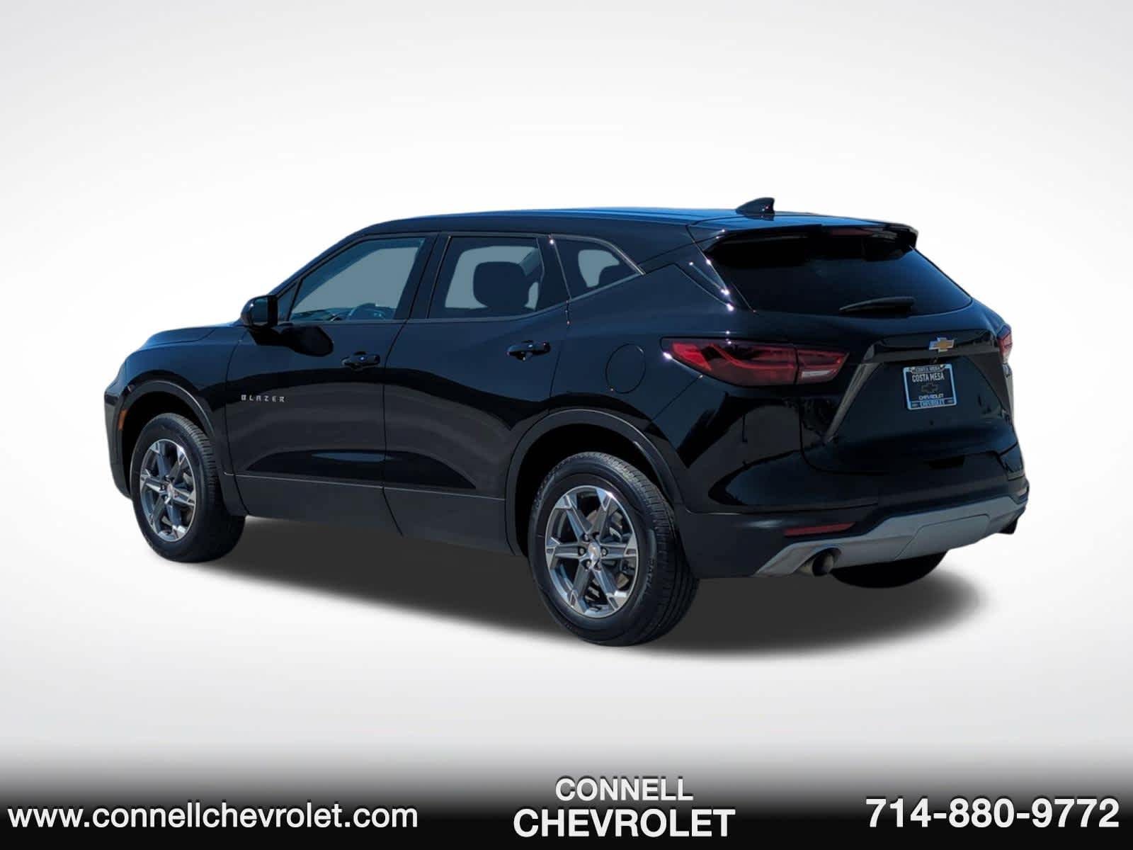 Used 2025 Chevrolet Blazer LT FWD image 7