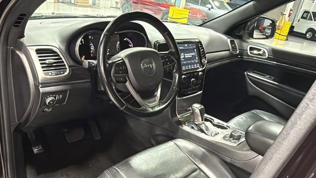 Used 2021 Jeep Grand Cherokee Limited image 10