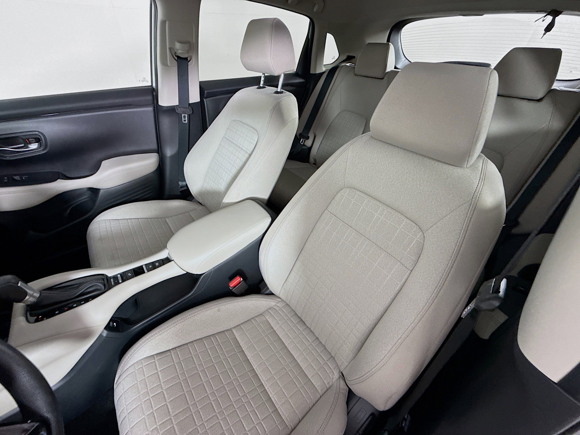 Certified 2026 Honda HR-V LX image 24