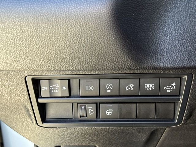 Used 2025 Toyota Tundra SR5 image 17