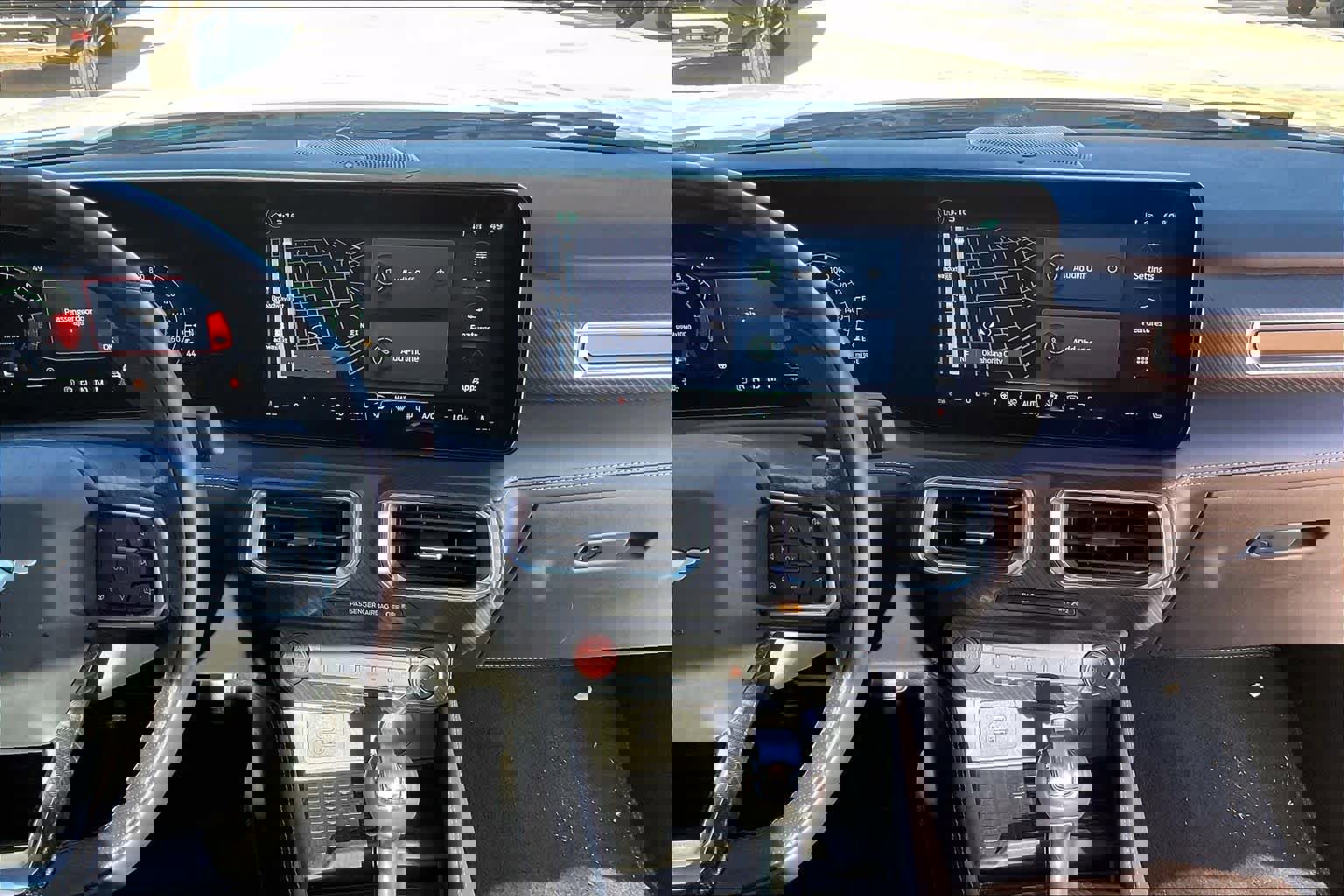 Used 2024 Ford Mustang GT Premium image 7