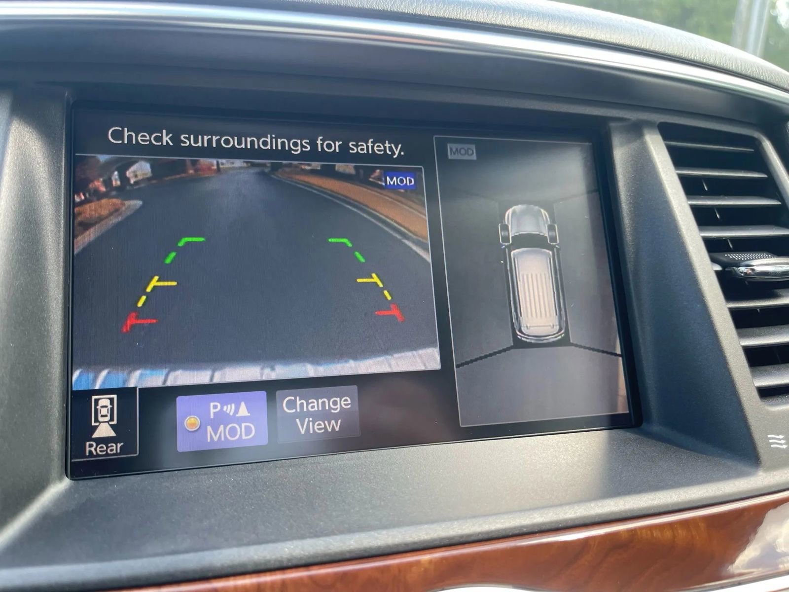 Used 2019 INFINITI QX80 Luxe image 18