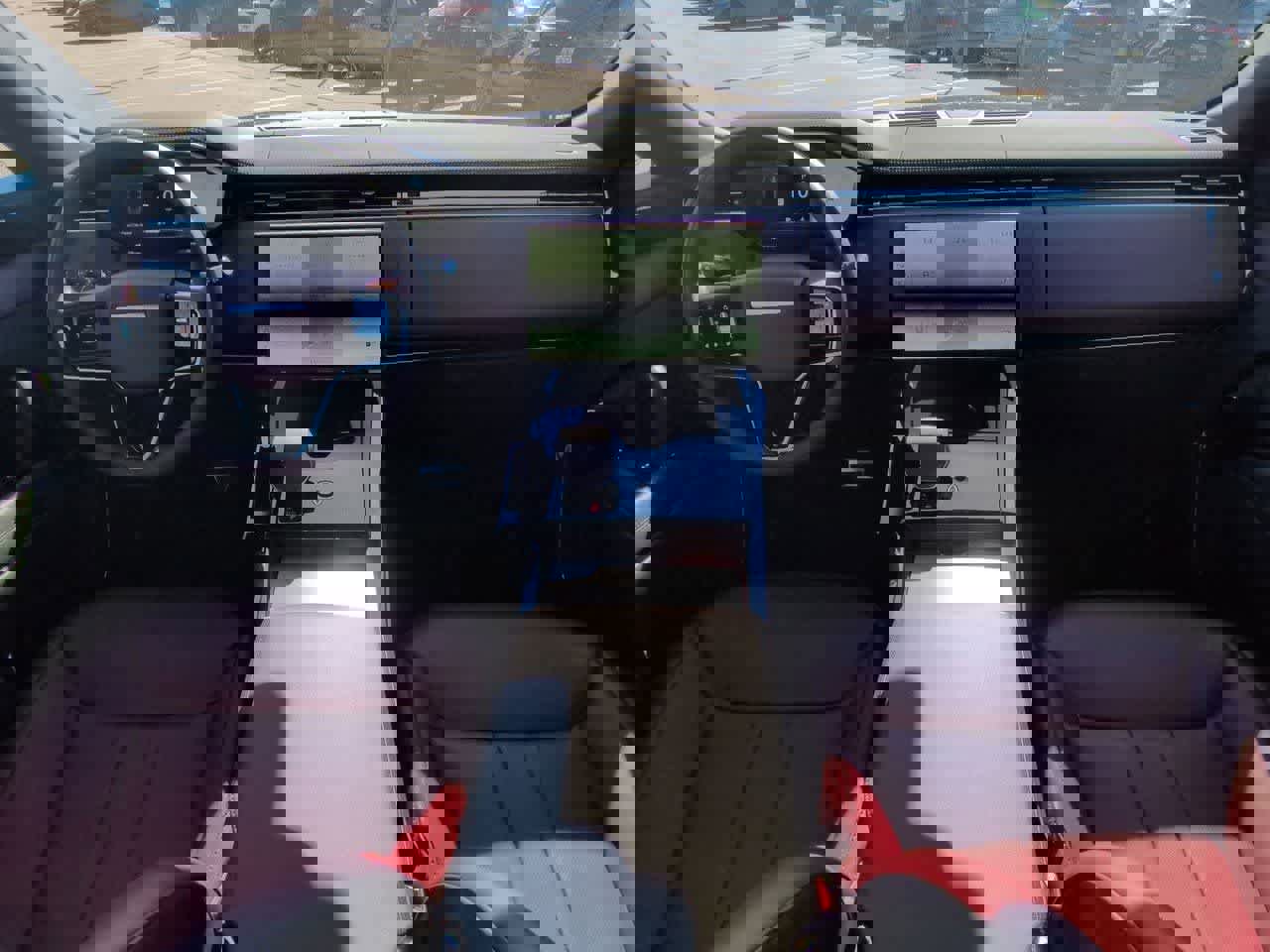 New 2026 Land Rover Range Rover Sport Dynamic SE AWD/4WD image 15