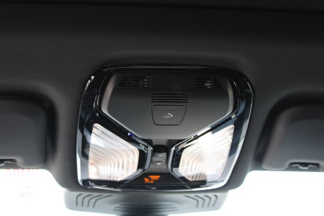 Used 2025 BMW X4 xDrive30i AWD/4WD image 18