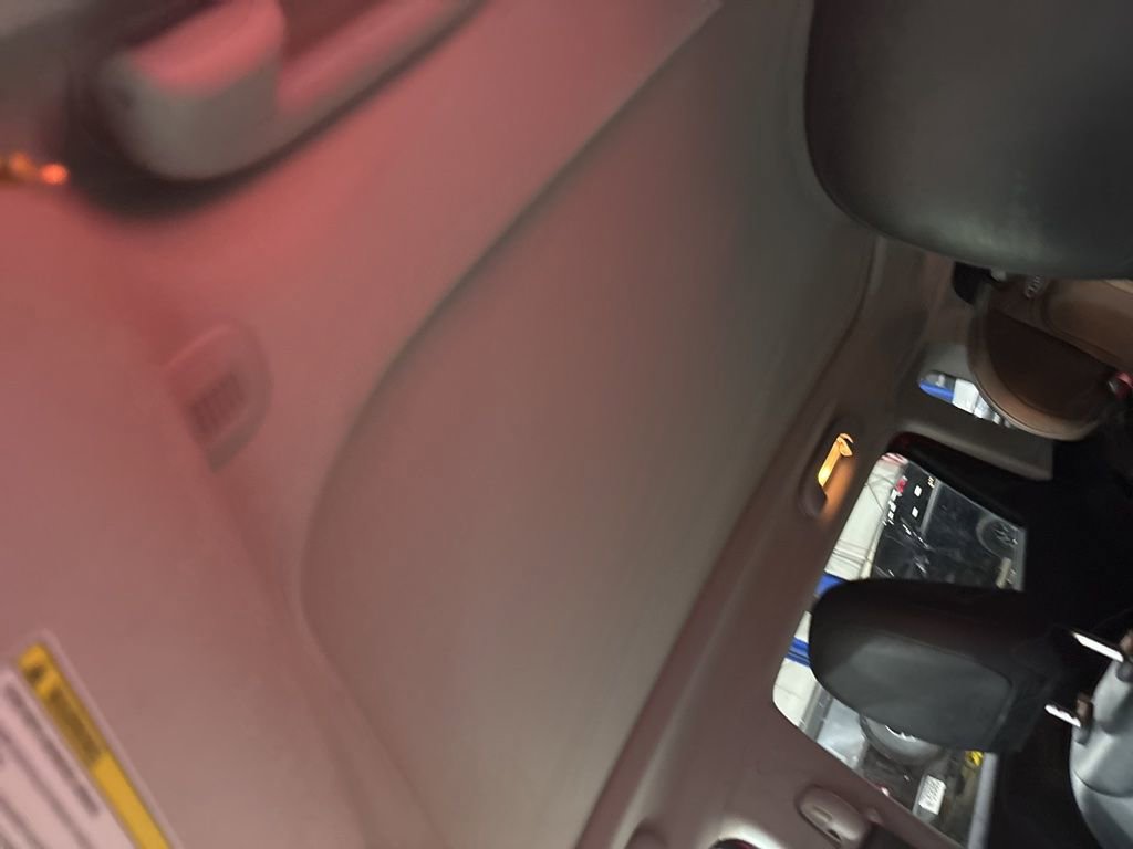 Used 2020 Jeep Compass Latitude FWD image 9