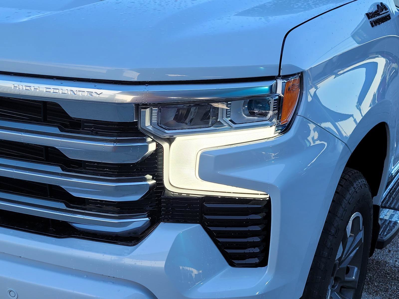 New 2026 Chevrolet Silverado 1500 High Country w/ Technology Package AWD/4WD image 5