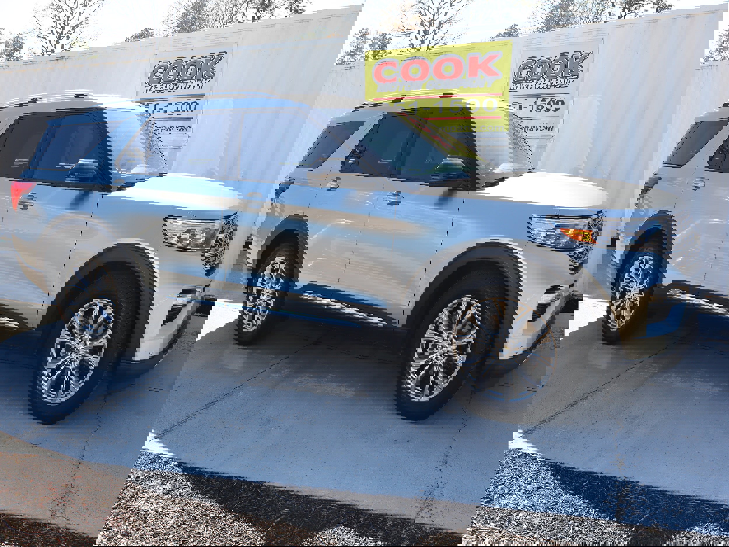 Used 2020 Ford Explorer Limited image 4