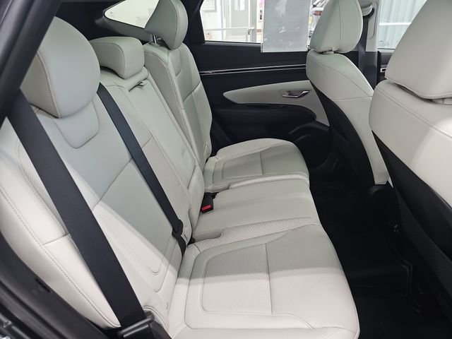 Used 2022 Hyundai Tucson Limited image 32