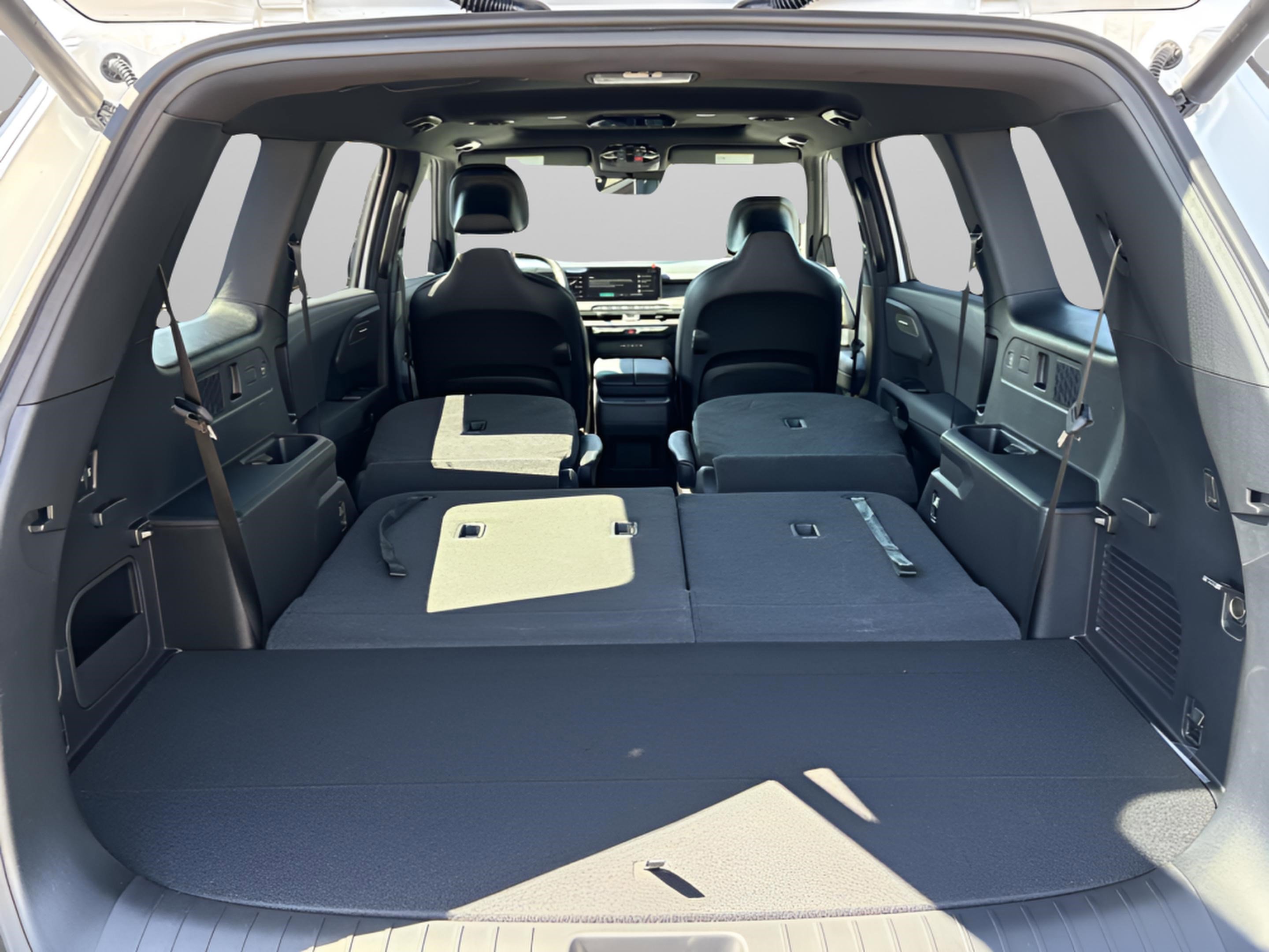 New 2027 Kia Telluride S image 12