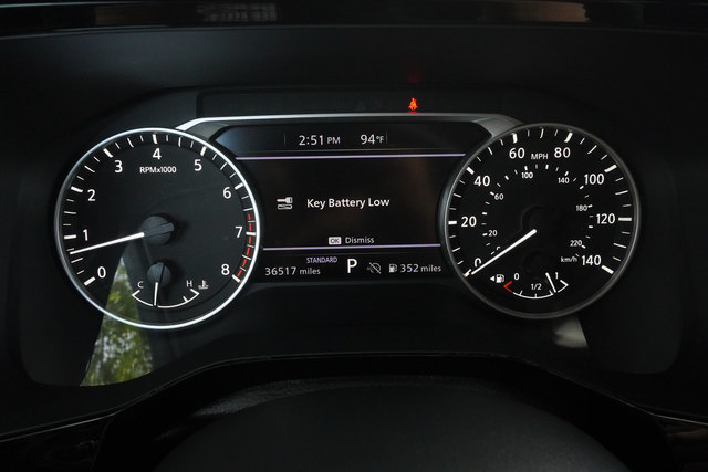 Used 2024 Nissan Pathfinder SV FWD image 10