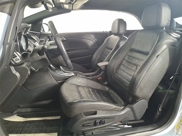Used 2018 Buick Cascada Premium image 16