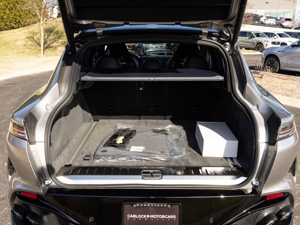 New 2026 Aston Martin DBX 707 image 51