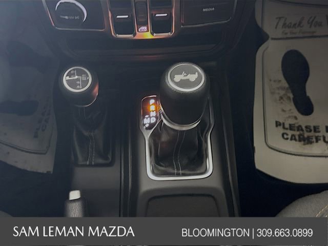 Used 2024 Jeep Wrangler Unlimited w/ Convenience Group image 16