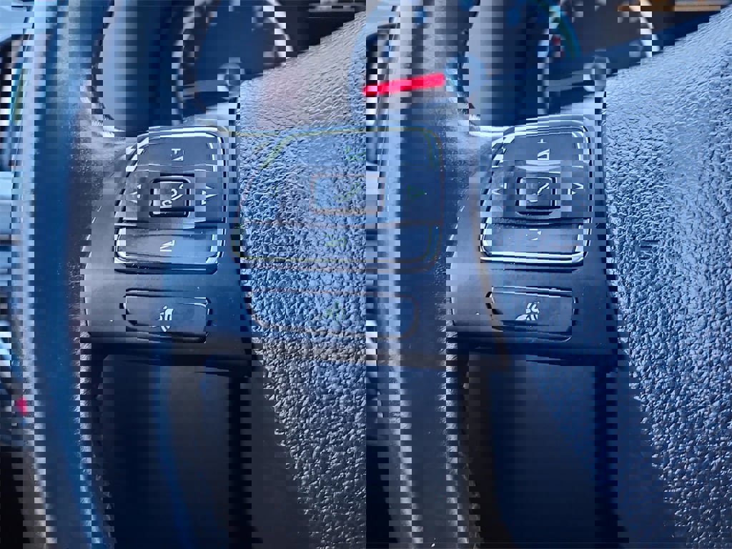 Used 2017 Volkswagen Tiguan Limited w/ Premium Package image 19