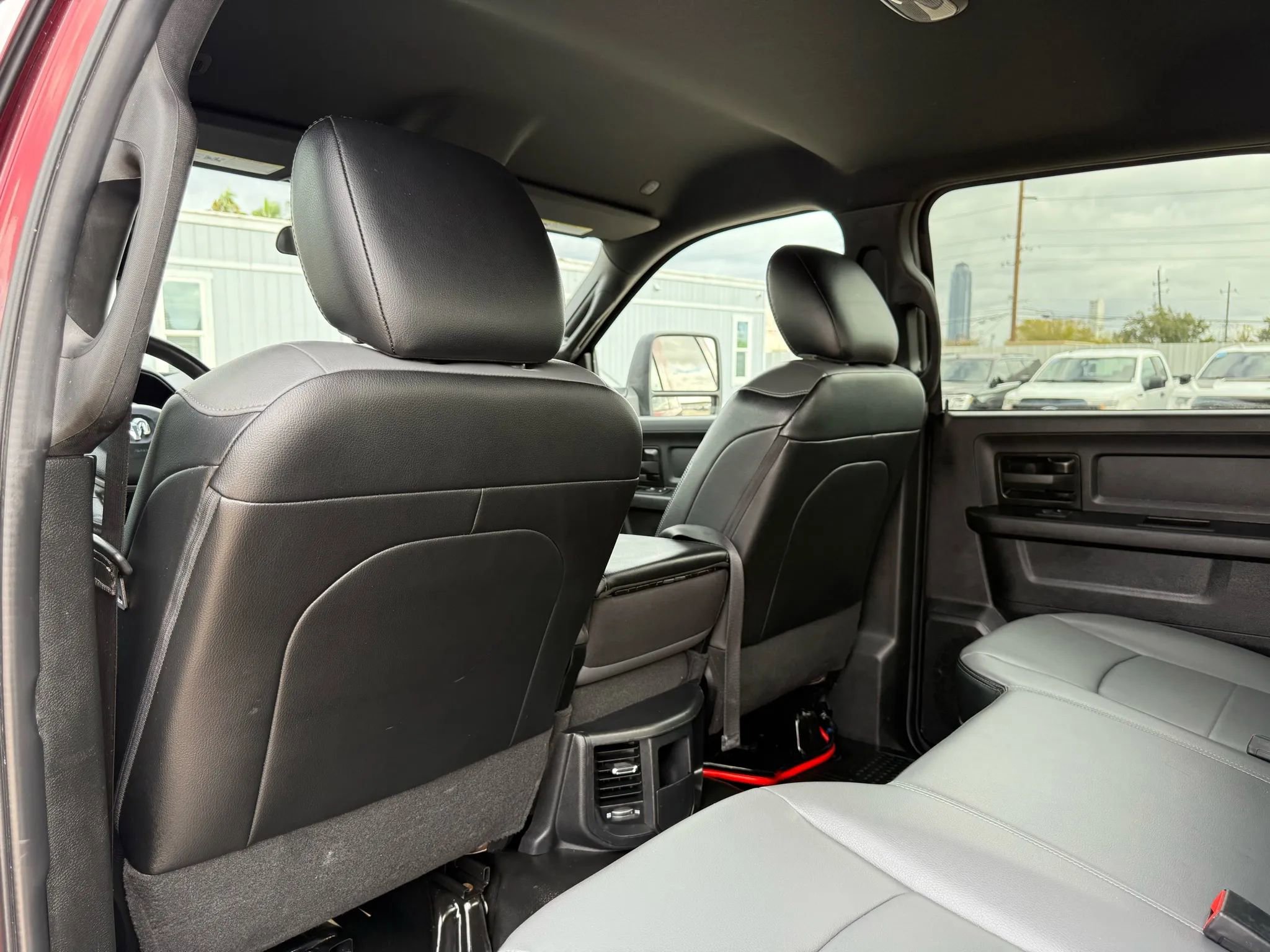 Used 2023 RAM 3500 Tradesman w/ Chrome Appearance Group image 13