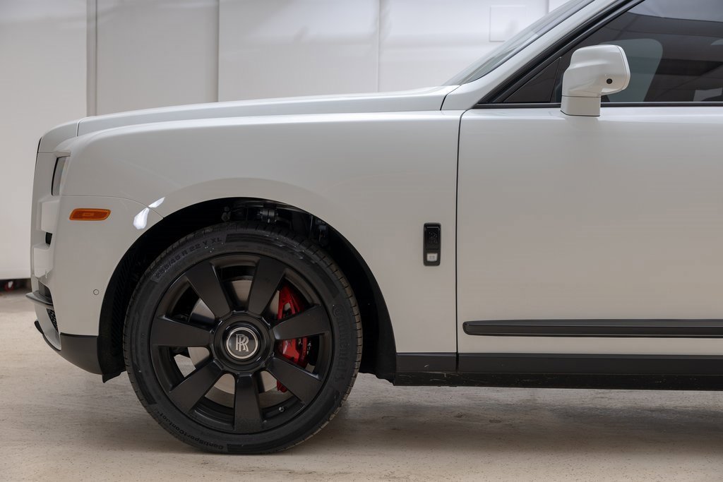 Used 2023 Rolls-Royce Cullinan image 7