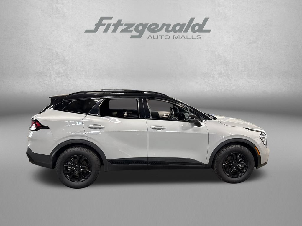 Used 2025 Kia Sportage X-Pro AWD/4WD image 4