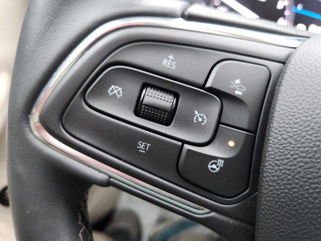 Used 2023 Buick Envision Avenir image 43