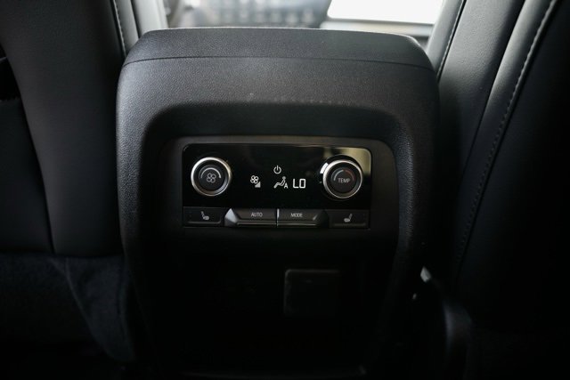 Used 2025 Buick Enclave Avenir w/ Super Cruise Package image 32