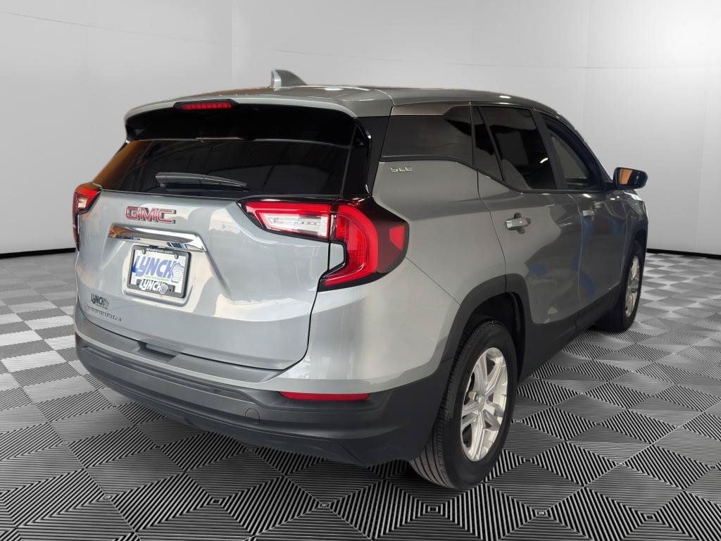 Used 2023 GMC Terrain SLE FWD image 5