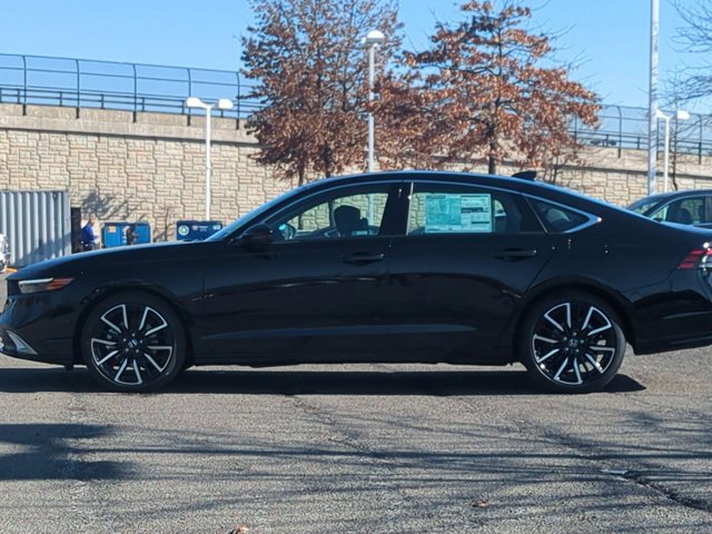 New 2026 Honda Accord Touring image 5