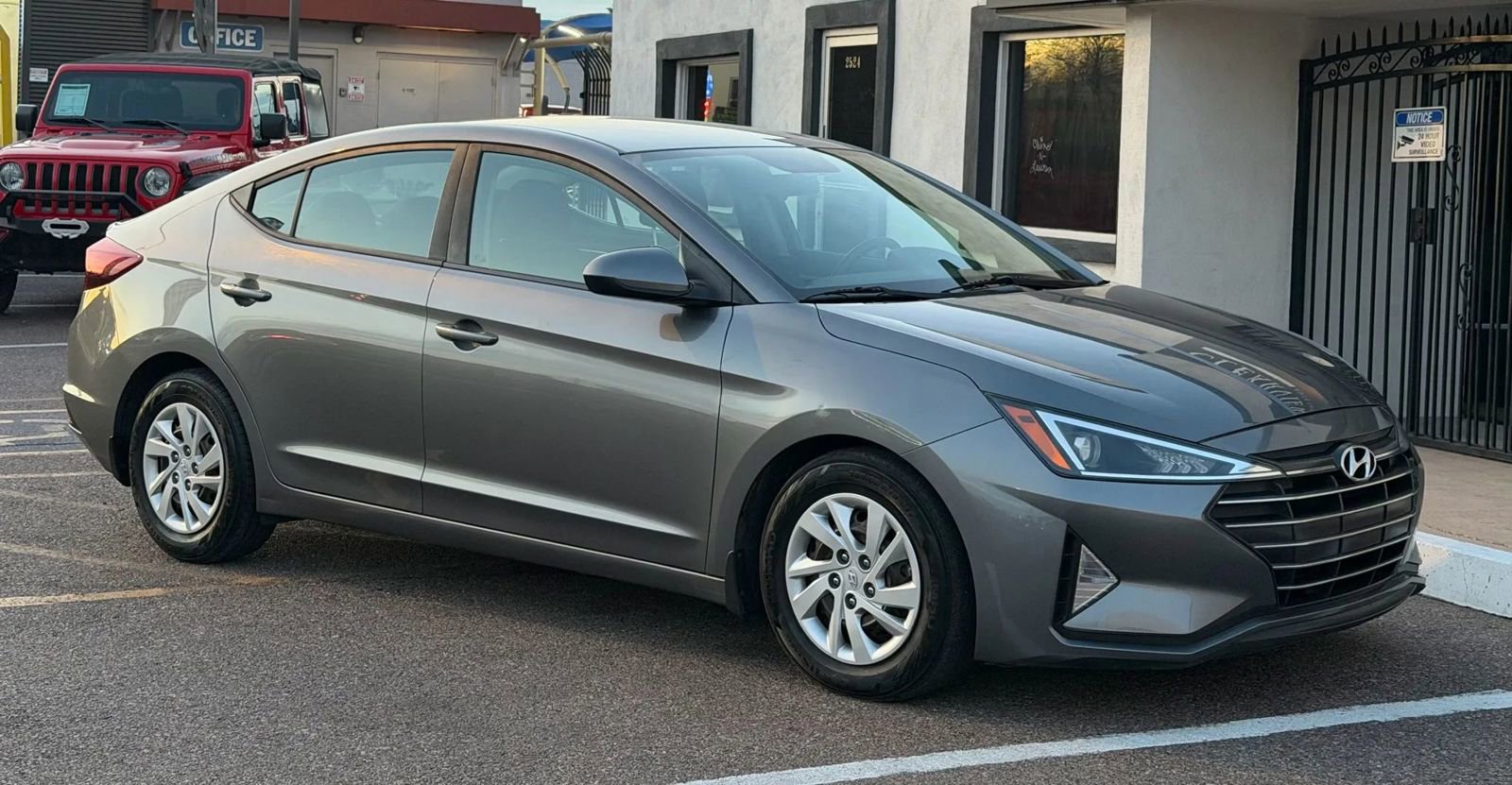 Used 2019 Hyundai Elantra SE w/ Winter Weather Package image 11