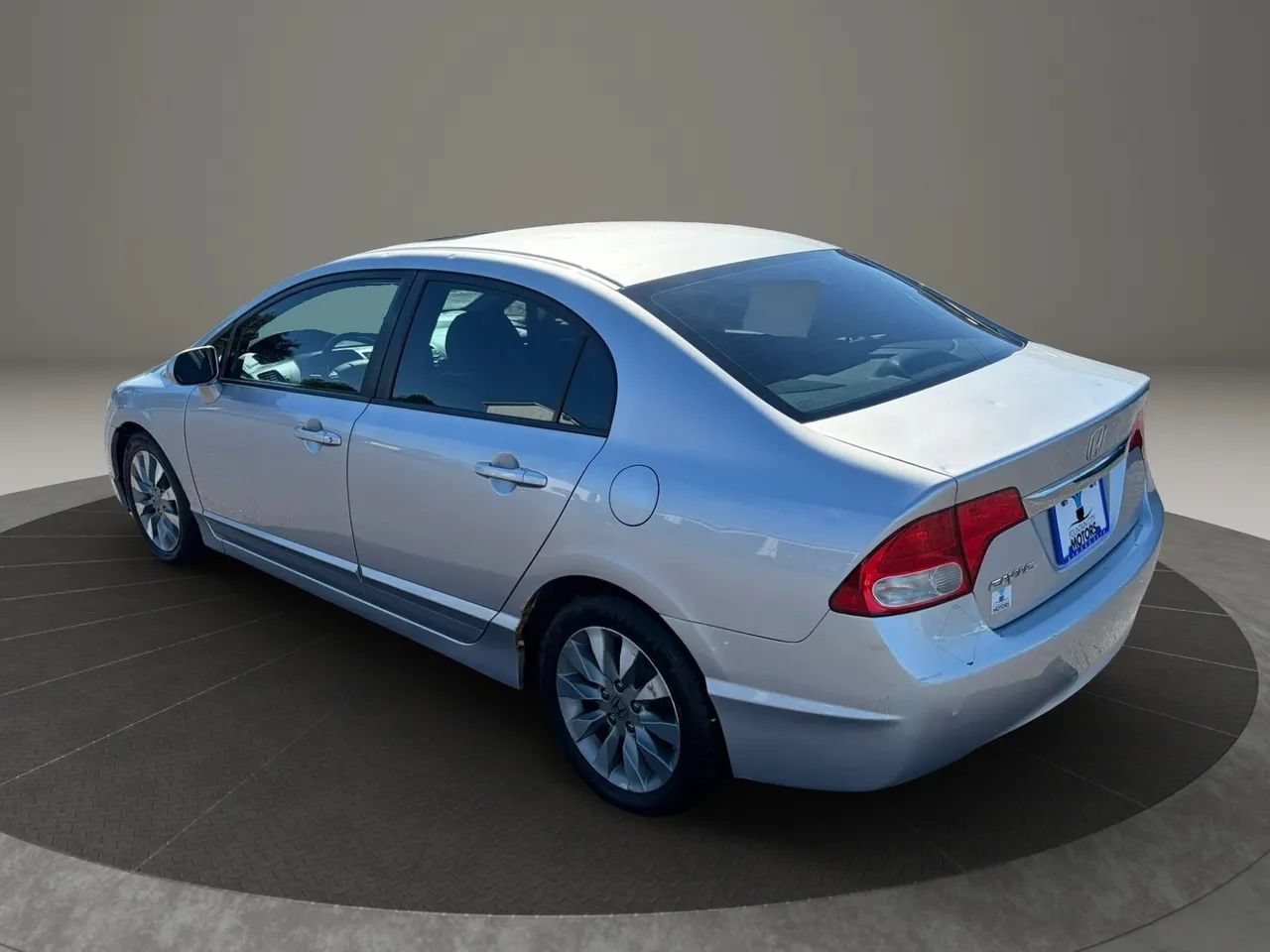 Used 2010 Honda Civic EX-L image 3