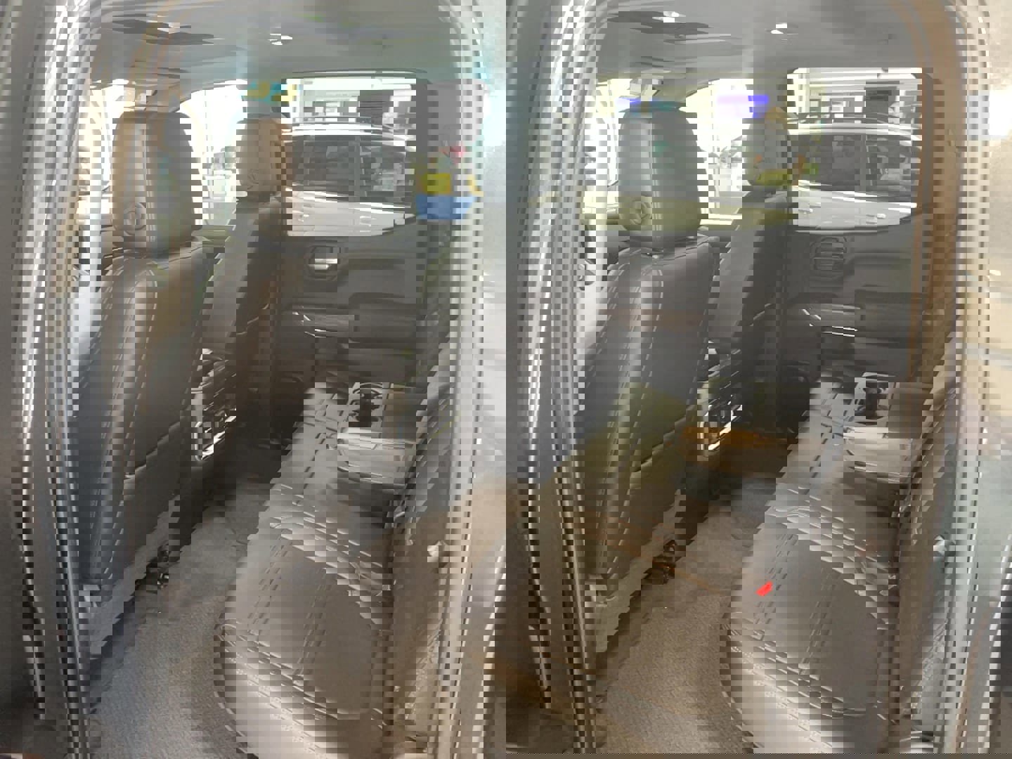 Used 2022 GMC Sierra 1500 Denali w/ Denali Reserve Package image 11