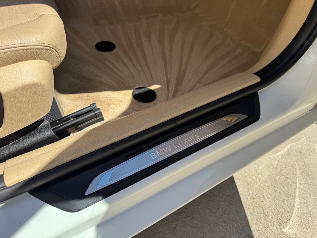 Used 2014 BMW 335i Sedan image 32